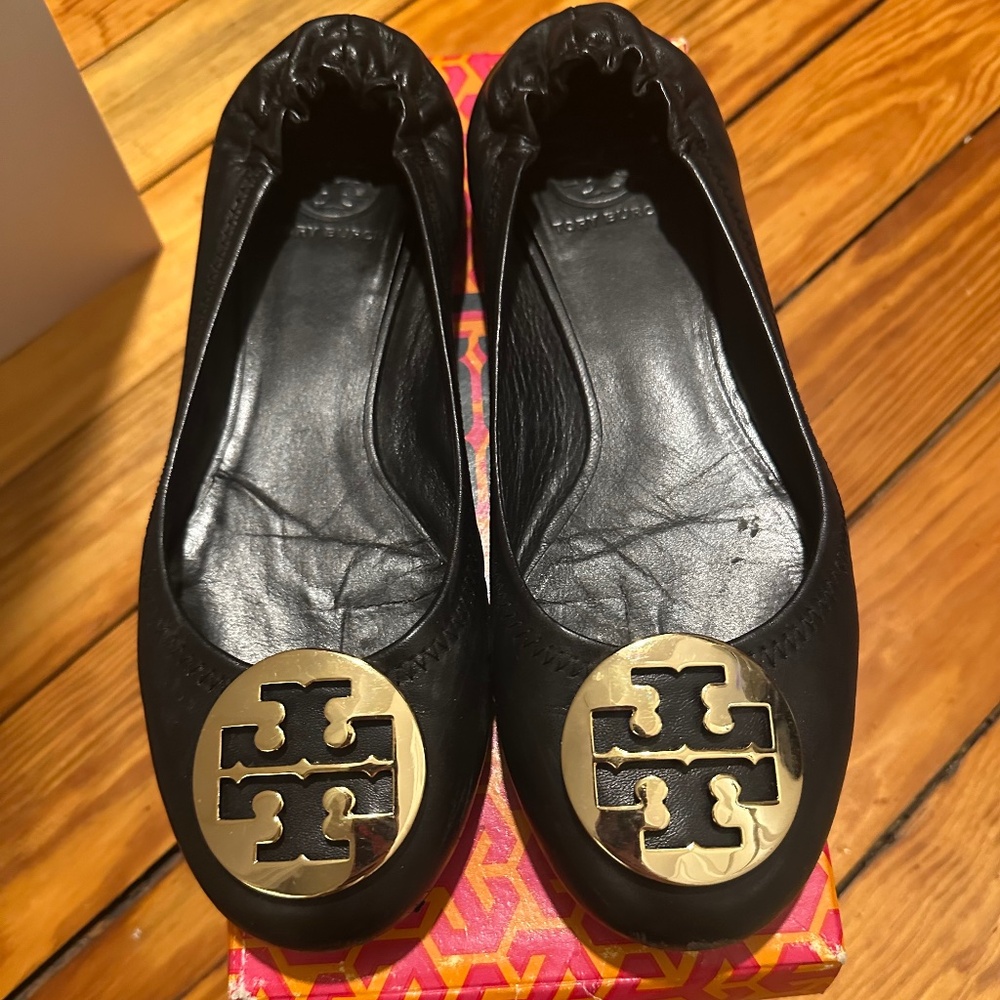 Tory Burch Reva Flat